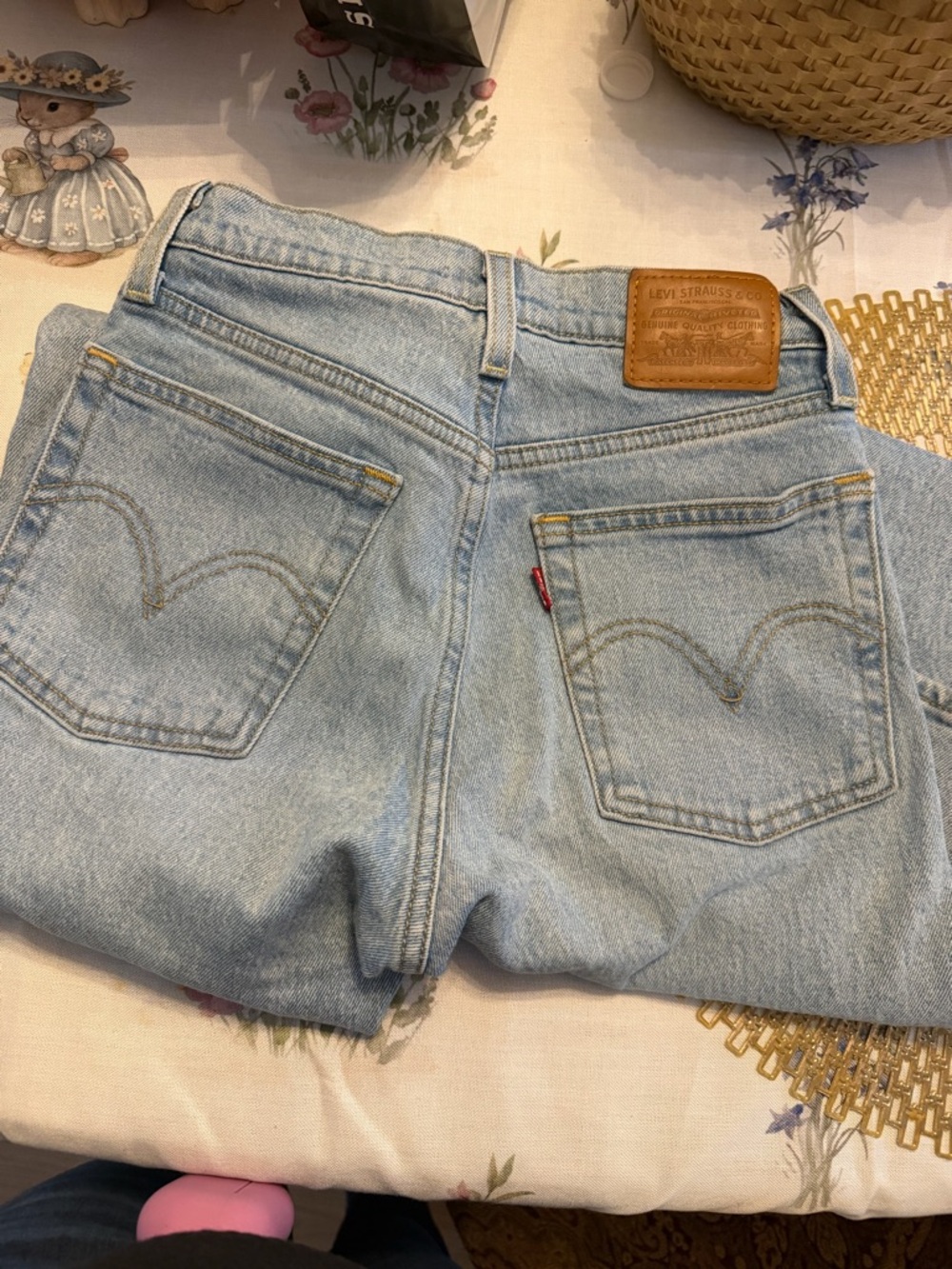 Levi's Women's Light Blue High-Rise Denim Jeans